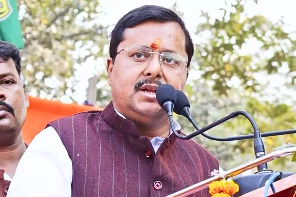 Patna: राष्ट्रीय कार्यकारी अध्यक्ष नितिन नबीन की पटना यात्रा पर तैयारी Patna: राष्ट्रीय कार्यकारी अध्यक्ष नितिन नबीन की पटना यात्रा पर तैयारी