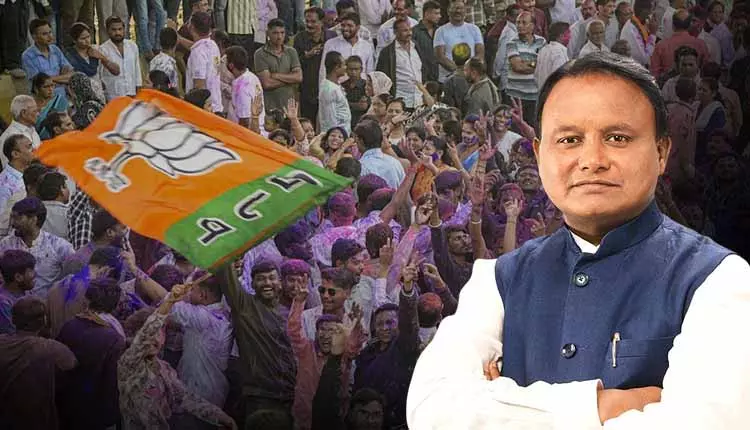 CM Majhi ने महाराष्ट्र स्थानीय निकाय चुनाव में जीत पर भाजपा नीत महायुति गठबंधन को बधाई दी CM Majhi ने महाराष्ट्र स्थानीय निकाय चुनाव में जीत पर भाजपा नीत महायुति गठबंधन को बधाई दी