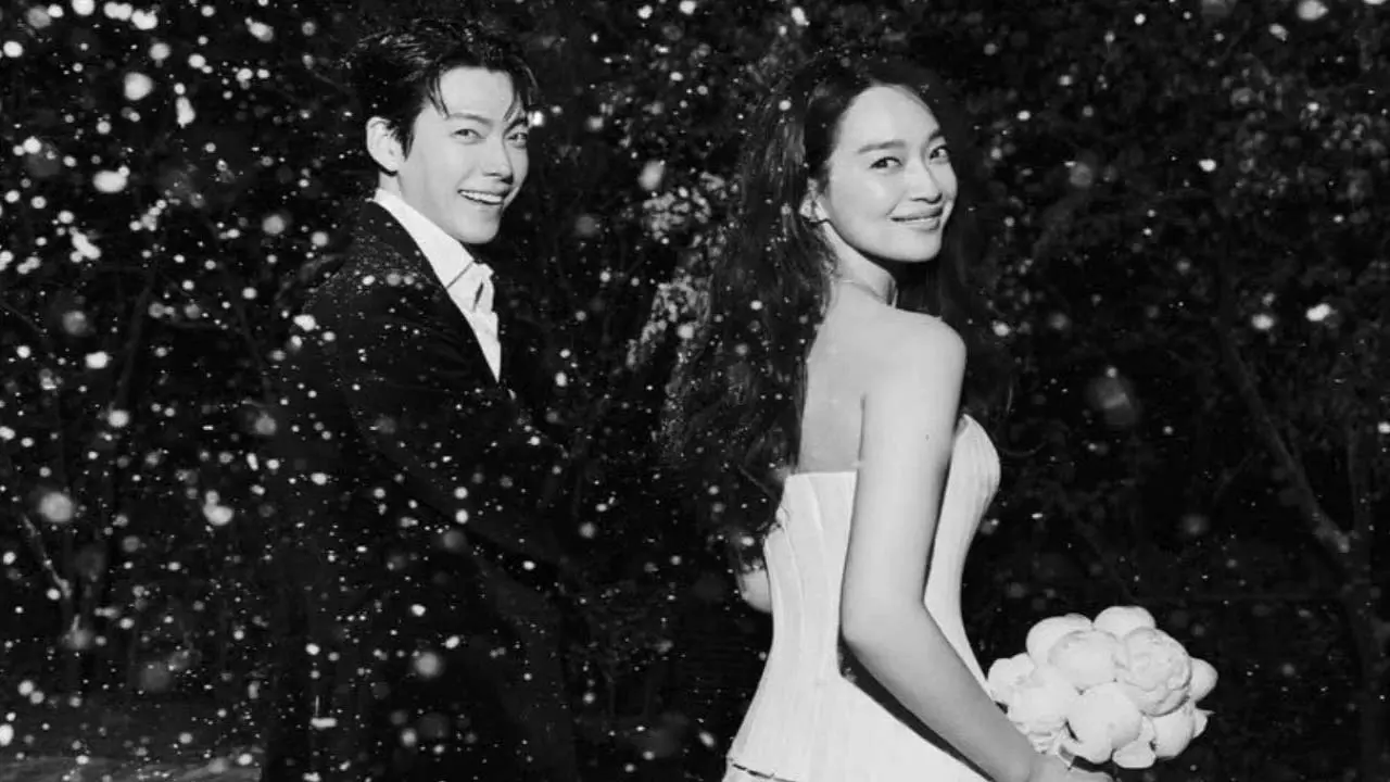 Kim Woo Bin और शिन मिन आह की शादी की तस्वीरों में होमटाउन चा-चा-चा का टच नज़र आया Kim Woo Bin और शिन मिन आह की शादी की तस्वीरों में होमटाउन चा-चा-चा का टच नज़र आया