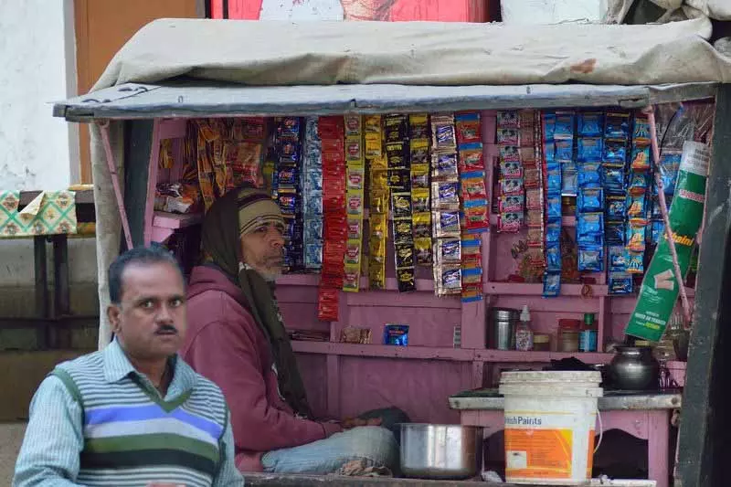 हिमाचल प्रदेश के सभी ULB में छोटे व्यापारियों के लिए कल्याणकारी योजना अधिसूचित की गई हिमाचल प्रदेश के सभी ULB में छोटे व्यापारियों के लिए कल्याणकारी योजना अधिसूचित की गई