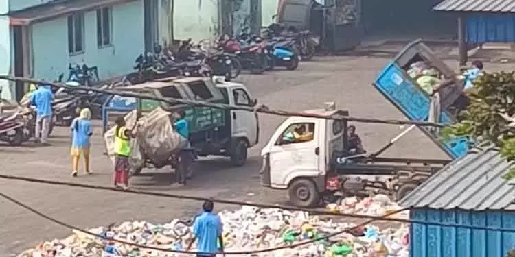 संगठन का आरोप: Bharatpur MCC सॉलिड वेस्ट मैनेजमेंट नियमों का उल्लंघन कर रहा संगठन का आरोप: Bharatpur MCC सॉलिड वेस्ट मैनेजमेंट नियमों का उल्लंघन कर रहा