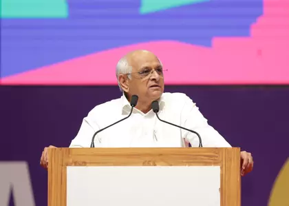 Gujarat में किसानों के लिए बिजली व्यवस्था पर बड़ा निवेश Gujarat में किसानों के लिए बिजली व्यवस्था पर बड़ा निवेश