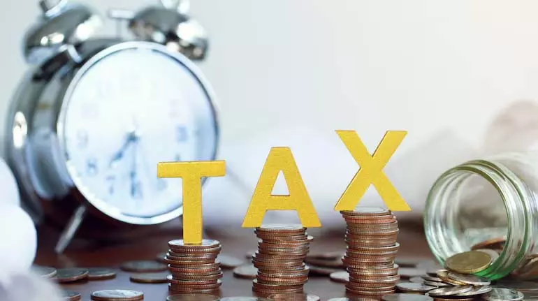 Income Tax Notices: कर्मचारियों को अपनी विदेशी संपत्ति घोषित करने के लिए कहा गया Income Tax Notices: कर्मचारियों को अपनी विदेशी संपत्ति घोषित करने के लिए कहा गया