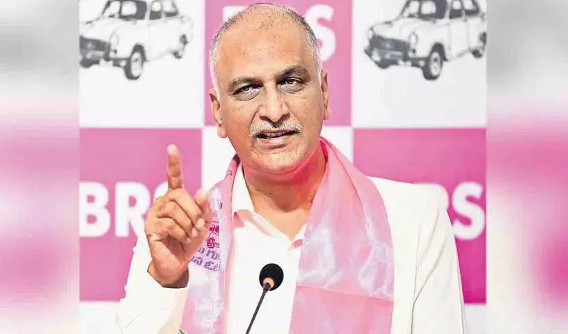 हरीश राव ने KCR और BRS पर झूठे आरोपों को लेकर कांग्रेस पर हमला बोला हरीश राव ने KCR और BRS पर झूठे आरोपों को लेकर कांग्रेस पर हमला बोला