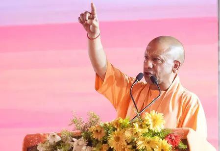 योगी सरकार ने पंचायत चुनावों के लिए 200 करोड़ रुपए का किया अतिरिक्त प्रावधान योगी सरकार ने पंचायत चुनावों के लिए 200 करोड़ रुपए का किया अतिरिक्त प्रावधान