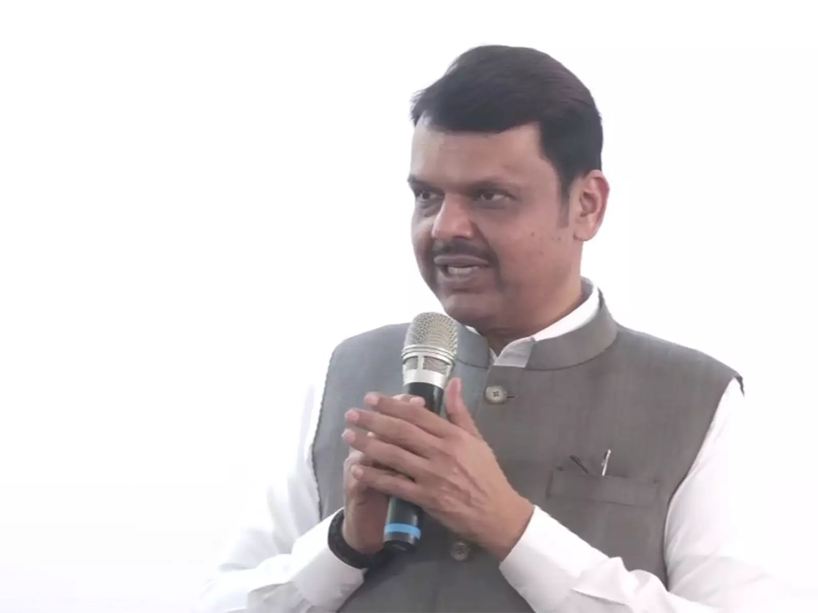 Fadnavis बोले, हमने महा विकास अघाड़ी का सफाया कर दिया Fadnavis बोले, हमने महा विकास अघाड़ी का सफाया कर दिया