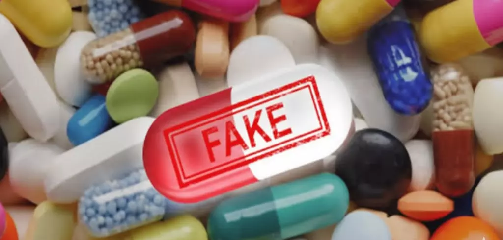 Drugs Control: शहर में 26 फर्मों पर कार्रवाई Drugs Control: शहर में 26 फर्मों पर कार्रवाई