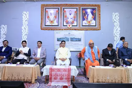 सरकार अंतिम छोर तक कल्याणकारी योजनाएं पहुंचाने के लिए प्रतिबद्ध: मुख्यमंत्री माणिक साहा सरकार अंतिम छोर तक कल्याणकारी योजनाएं पहुंचाने के लिए प्रतिबद्ध: मुख्यमंत्री माणिक साहा