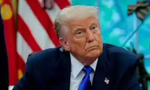US News: ट्रंप ने फिर किया भारत-पाकिस्तान युद्ध रुकवाने का दावा US News: ट्रंप ने फिर किया भारत-पाकिस्तान युद्ध रुकवाने का दावा