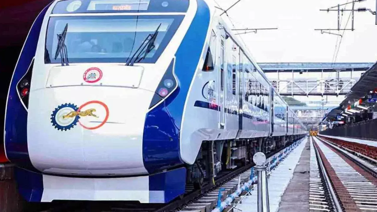 Bhopal: वंदे भारत ट्रेन को मिलेगा बूस्ट, 13 करोड़ का प्रोजेक्ट मंजूर Bhopal: वंदे भारत ट्रेन को मिलेगा बूस्ट, 13 करोड़ का प्रोजेक्ट मंजूर