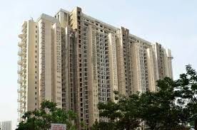 Fake broker ने गुरुग्राम में DLF गोल्फ लिंक्स पेंटहाउस की डिस्ट्रेस सेल का ऐड शेयर किया