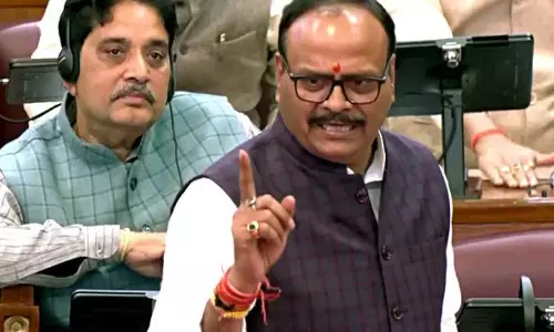Bhopal: ब्रजेश पाठक ने की सपा सरकार की स्वास्थ्य व्यवस्था की आलोचना Bhopal: ब्रजेश पाठक ने की सपा सरकार की स्वास्थ्य व्यवस्था की आलोचना