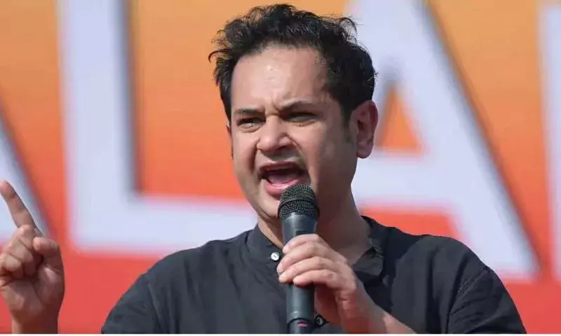 विरोध प्रदर्शनों का असर, त्रिपुरा में बांग्लादेश वीज़ा सेवाएं ठप विरोध प्रदर्शनों का असर, त्रिपुरा में बांग्लादेश वीज़ा सेवाएं ठप