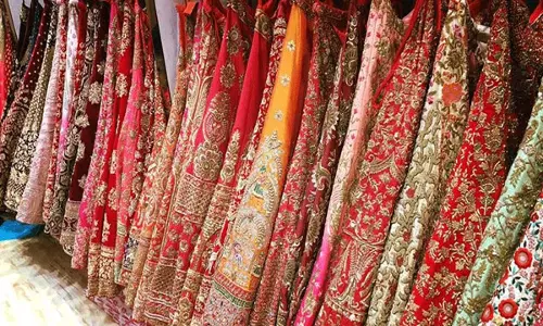 लहंगा खरीदने गया...साइबर पुलिस ने क्यूआर कोड फ्रॉड के मास्टरमाइंड को गिरफ्तार किया