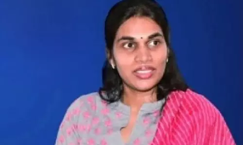 Andhra: YSR कांग्रेस ने महिलाओं के खिलाफ बढ़ते अपराधों पर चिंता जताई Andhra: YSR कांग्रेस ने महिलाओं के खिलाफ बढ़ते अपराधों पर चिंता जताई