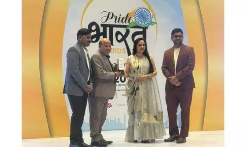 सूर्य रोशनी लिमिटेड को Ahmedabad में प्राइड ऑफ इंडिया अवार्ड 2025 में जया प्रदा ने किया सम्मानित सूर्य रोशनी लिमिटेड को Ahmedabad में प्राइड ऑफ इंडिया अवार्ड 2025 में जया प्रदा ने किया सम्मानित