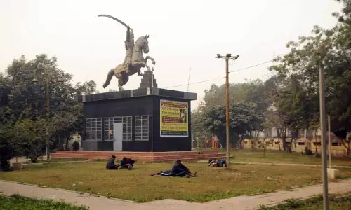 Jassa Singh रामगढ़िया पार्क नशेड़ियों और असामाजिक तत्वों का अड्डा बन गया है Jassa Singh रामगढ़िया पार्क नशेड़ियों और असामाजिक तत्वों का अड्डा बन गया है