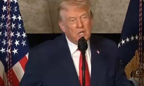 Trump ने गोल्डन फ्लीट युद्धपोत अभियान की घोषणा की Trump ने गोल्डन फ्लीट युद्धपोत अभियान की घोषणा की