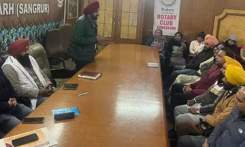 Ludhiana: स्कूल टीचर छात्रों की सुरक्षा को प्राथमिकता कैसे दें Ludhiana: स्कूल टीचर छात्रों की सुरक्षा को प्राथमिकता कैसे दें