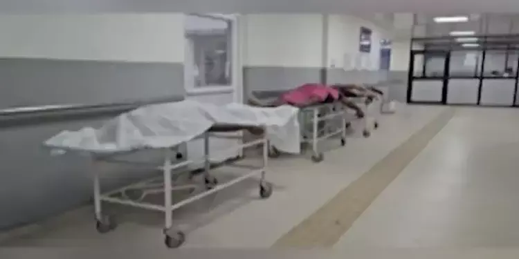 Ganjam प्रशासन ने 10 मरीजों की मौत के बाद प्राइवेट अस्पताल को सील कर दिया