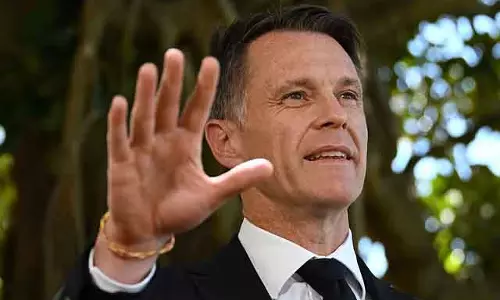 Australia: बॉन्डी बीच शूटर का गन लाइसेंस नौकरशाही की गड़बड़ी से लेट हुआ Australia: बॉन्डी बीच शूटर का गन लाइसेंस नौकरशाही की गड़बड़ी से लेट हुआ