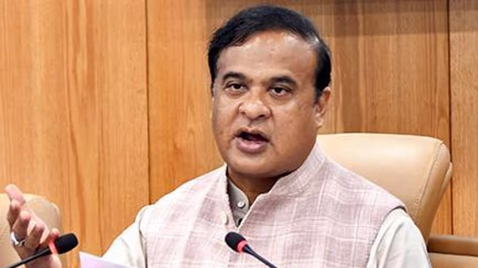 Bangladesh में अशांति के बीच असम हाई अलर्ट पर, हिमंता ने सुरक्षा खतरों की चेतावनी दी Bangladesh में अशांति के बीच असम हाई अलर्ट पर, हिमंता ने सुरक्षा खतरों की चेतावनी दी