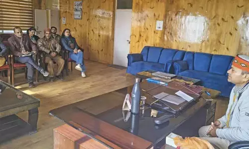 पीलिया को कंट्रोल करने के लिए, सरकाघाट कॉलेज में NSS कैंप को टाल दें, SDM ने अधिकारियों से कहा पीलिया को कंट्रोल करने के लिए, सरकाघाट कॉलेज में NSS कैंप को टाल दें, SDM ने अधिकारियों से कहा