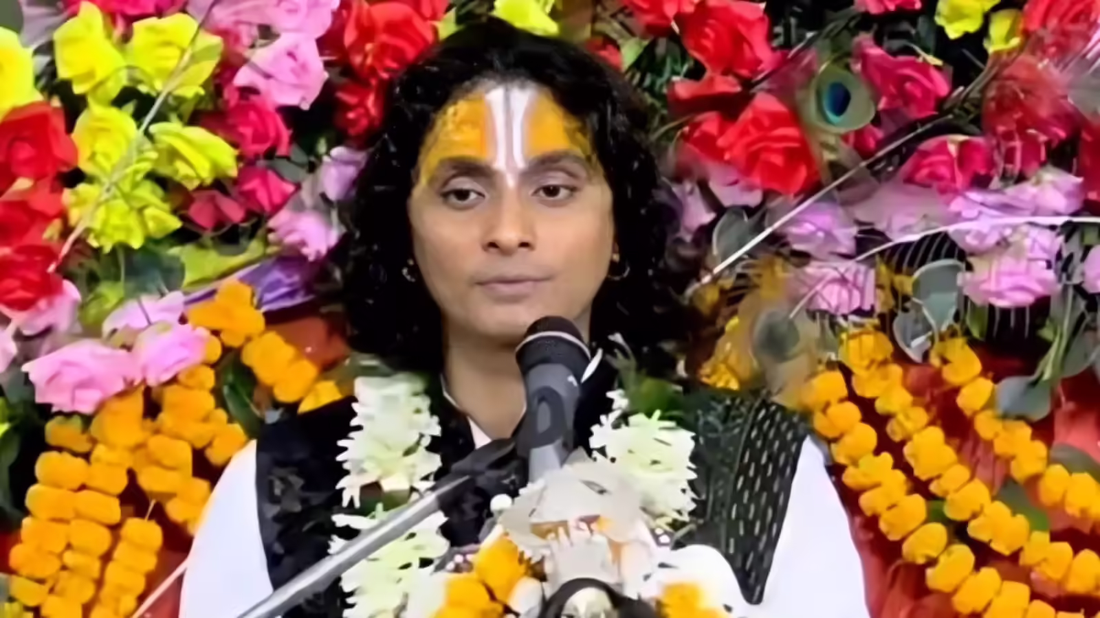 Darbhanga: कथावाचक श्रवण दास पर POCSO एक्ट के तहत FIR दर्ज Darbhanga: कथावाचक श्रवण दास पर POCSO एक्ट के तहत FIR दर्ज