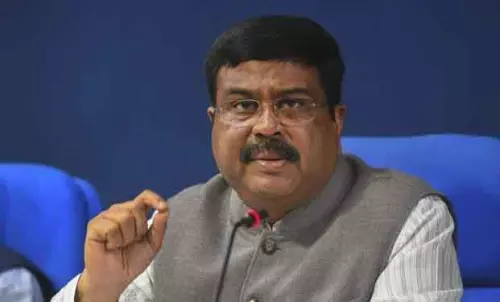 धर्मेंद्र प्रधान ने Odisha के 108 समुदायों को सेंट्रल OBC लिस्ट में शामिल करने की मांग की। धर्मेंद्र प्रधान ने Odisha के 108 समुदायों को सेंट्रल OBC लिस्ट में शामिल करने की मांग की।