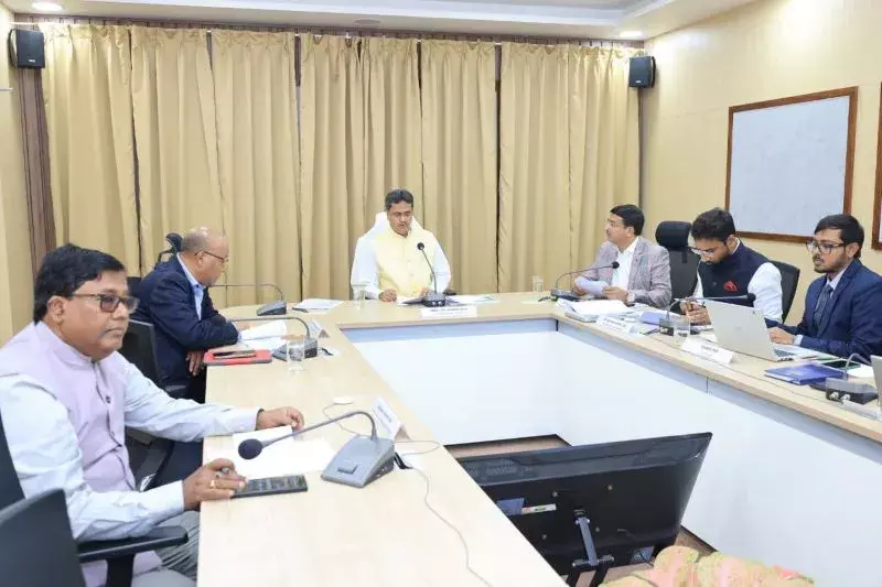 Tripura सीएम ने कलादान प्रोजेक्ट को तेज़ी से लागू करने की अपील की Tripura सीएम ने कलादान प्रोजेक्ट को तेज़ी से लागू करने की अपील की