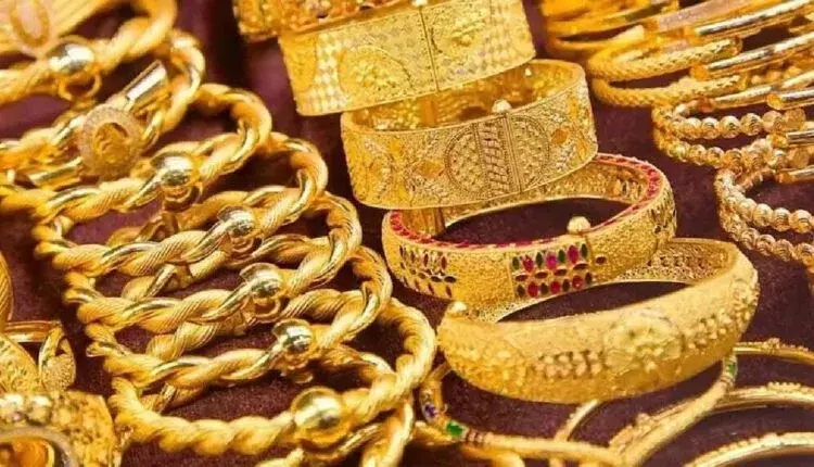 Hyderabad में सोने और चांदी की कीमतों में भारी बढ़ोतरी Hyderabad में सोने और चांदी की कीमतों में भारी बढ़ोतरी