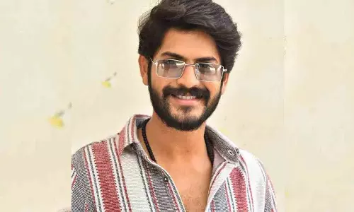 Eesha रोमांचक थिएट्रिकल अनुभव देती है: हीरो अखिल राज बातचीत में Eesha रोमांचक थिएट्रिकल अनुभव देती है: हीरो अखिल राज बातचीत में