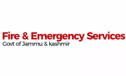 RAJOURI: दमकल विभाग की त्वरित कार्रवाई से बड़ा हादसा टल गया RAJOURI: दमकल विभाग की त्वरित कार्रवाई से बड़ा हादसा टल गया