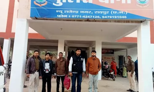 MDMA ड्रग्स सिंडिकेट का भंडाफोड़, 24 घंटे में 5 आरोपी गिरफ्तार MDMA ड्रग्स सिंडिकेट का भंडाफोड़, 24 घंटे में 5 आरोपी गिरफ्तार