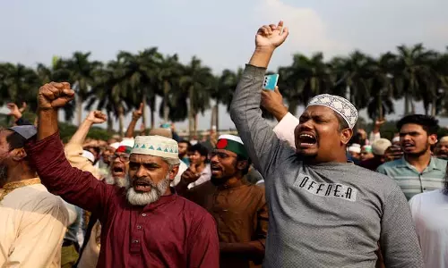 Indian-American सांसदों ने बांग्लादेश में हुई हत्या की निंदा की, हिंदुओं के लिए सुरक्षा की मांग की Indian-American सांसदों ने बांग्लादेश में हुई हत्या की निंदा की, हिंदुओं के लिए सुरक्षा की मांग की
