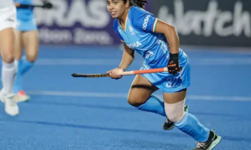 महिला HIL में रांची रॉयल्स का मंत्र: अनुभव और घरेलू समर्थन महिला HIL में रांची रॉयल्स का मंत्र: अनुभव और घरेलू समर्थन