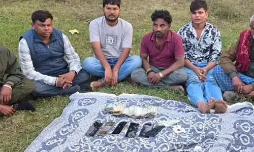 बलौदाबाजार पुलिस की बड़ी कार्रवाई, जुआ खेलते छह आरोपी गिरफ्तार