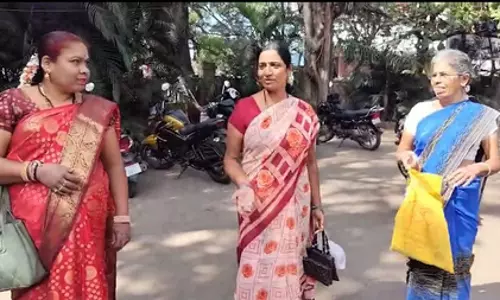 कर्नाटक: गृह लक्ष्मी योजना के लाभार्थियों को नहीं मिल रहा बकाया फंड, साझा किया दर्द