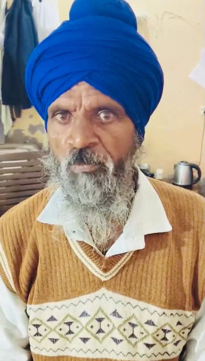 Fatehabad पुलिस की मदद से नशे के आदी बेटों को नई ज़िंदगी मिलने पर पिता ने राहत की सांस ली Fatehabad पुलिस की मदद से नशे के आदी बेटों को नई ज़िंदगी मिलने पर पिता ने राहत की सांस ली
