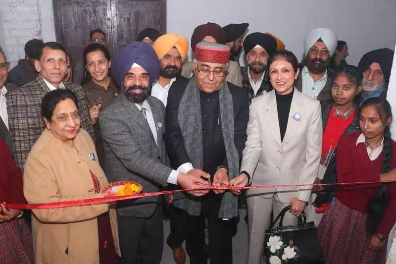Rotary Club ने जालंधर जिले के स्कूल ऑफ एमिनेंस में वॉशरूम प्रोजेक्ट का उद्घाटन किया Rotary Club ने जालंधर जिले के स्कूल ऑफ एमिनेंस में वॉशरूम प्रोजेक्ट का उद्घाटन किया