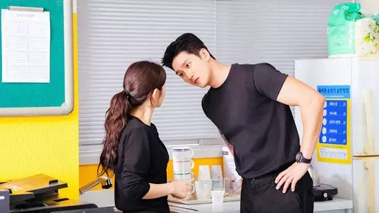 Ahn Bo Hyun और ली जू बिन ने स्प्रिंग फीवर में रोमांस जगाया Ahn Bo Hyun और ली जू बिन ने स्प्रिंग फीवर में रोमांस जगाया