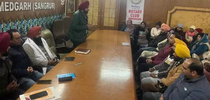 Ludhiana: स्कूल टीचर छात्रों की सुरक्षा को प्राथमिकता कैसे दें Ludhiana: स्कूल टीचर छात्रों की सुरक्षा को प्राथमिकता कैसे दें