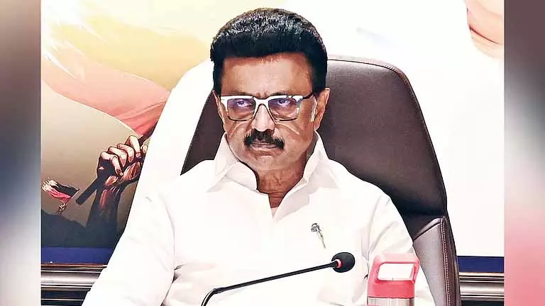 CM Stalin ने पुलिसकर्मियों के लिए स्टेशनों और क्वार्टरों का उद्घाटन किया CM Stalin ने पुलिसकर्मियों के लिए स्टेशनों और क्वार्टरों का उद्घाटन किया