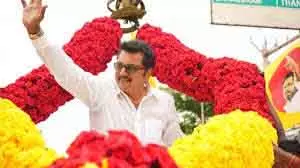 सरथकुमार ने 2026 के चुनावों में लड़ने से किया इनकार सरथकुमार ने 2026 के चुनावों में लड़ने से किया इनकार
