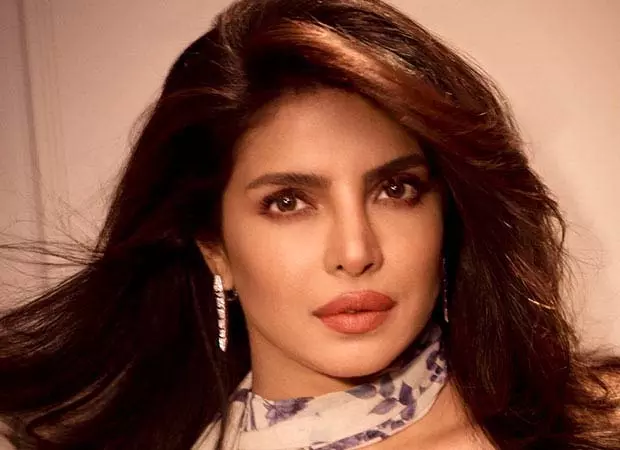Priyanka Chopra ने द ग्रेट इंडियन कपिल शो में नए साल का सार्थक संदेश दिया Priyanka Chopra ने द ग्रेट इंडियन कपिल शो में नए साल का सार्थक संदेश दिया