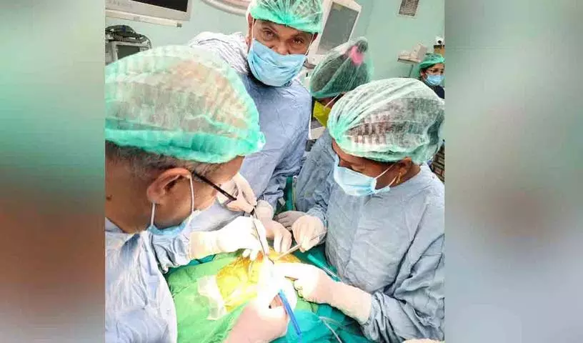 काकतिया अस्पताल में 16 महीने के बच्चे की Cochlear Implant सर्जरी सफलतापूर्वक की गई काकतिया अस्पताल में 16 महीने के बच्चे की Cochlear Implant सर्जरी सफलतापूर्वक की गई