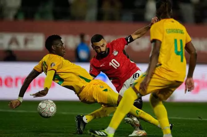 Mohamed Salah का आखिरी मिनट का जादू: मिस्र की जीत Mohamed Salah का आखिरी मिनट का जादू: मिस्र की जीत