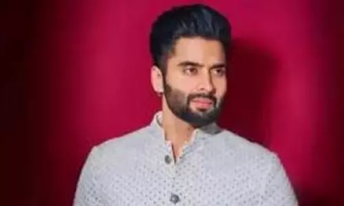 Jackky Bhagnani Birthday: बतौर हीरो रहे फ्लॉप, फिर भी बनाई करोड़ों की संपत्ति