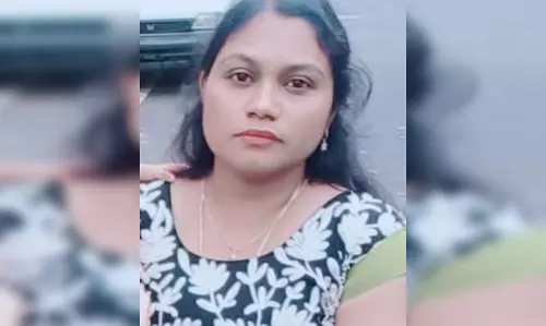 सॉफ्टवेयर इंजीनियर ने अलग रह रही पत्नी की जान ली, फिर उठाया ये कदम सॉफ्टवेयर इंजीनियर ने अलग रह रही पत्नी की जान ली, फिर उठाया ये कदम