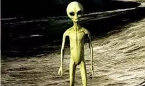 Aliens discovery: ब्रिटेन की टॉप वैज्ञानिक ने रखी टाइमलाइन, धरती के करीब आया रहस्यमयी 3I/ATLAS Aliens discovery: ब्रिटेन की टॉप वैज्ञानिक ने रखी टाइमलाइन, धरती के करीब आया रहस्यमयी 3I/ATLAS